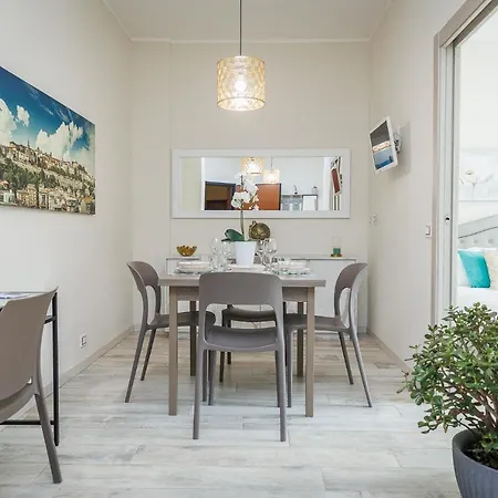 Snt - Center Apartment