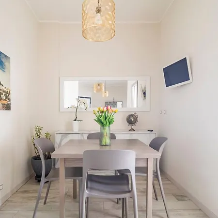Snt - Center Apartment